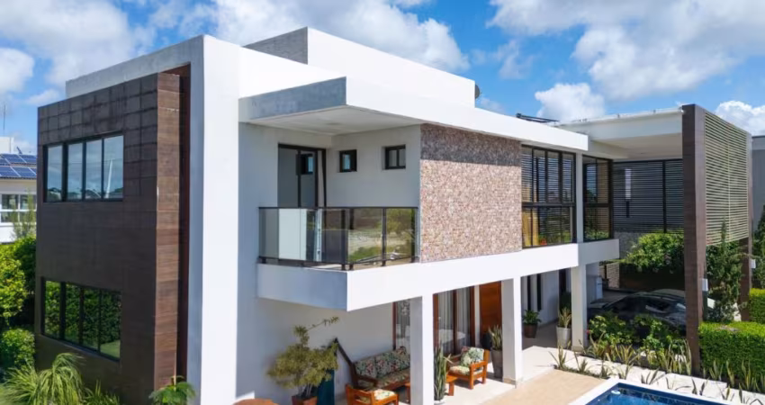 Casa Mobiliada 376m² - 5 Suítes - Cond. Fechado – Intermares