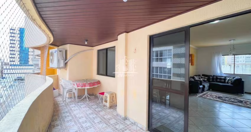 Oportunidade com 3 quartos na meia praia, Meia Praia, Itapema - SC