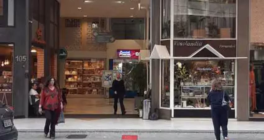 Ponto comercial à venda no Centro, Juiz de Fora 