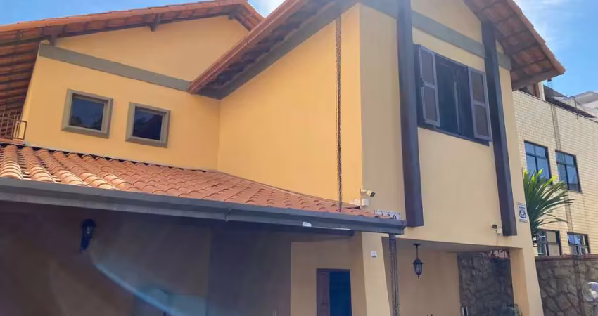 Casa com 3 quartos à venda no São Mateus, Juiz de Fora 