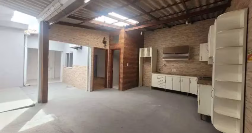 Vendo casa 4 quartos, 140m², opção comercial na frente, aririú - palhoça - sc