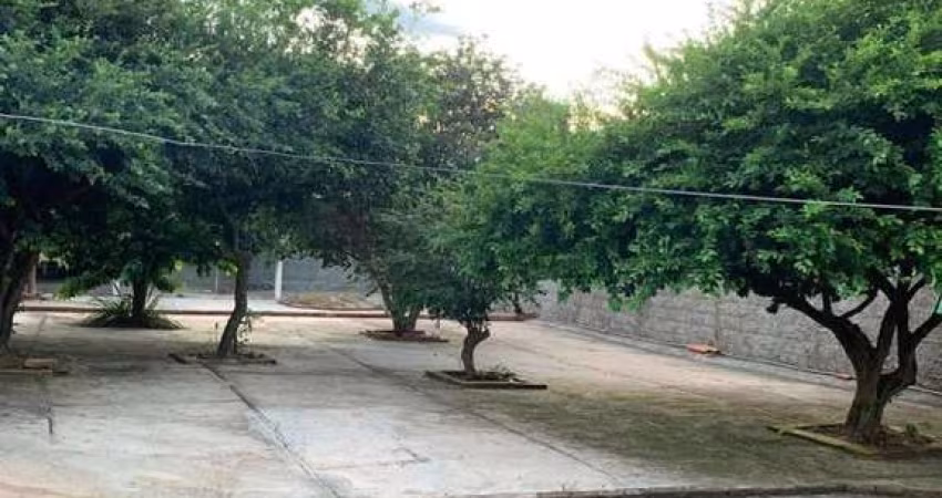 Casa à venda na Rua 6 D, sn, Setor Garavelo, Aparecida de Goiânia