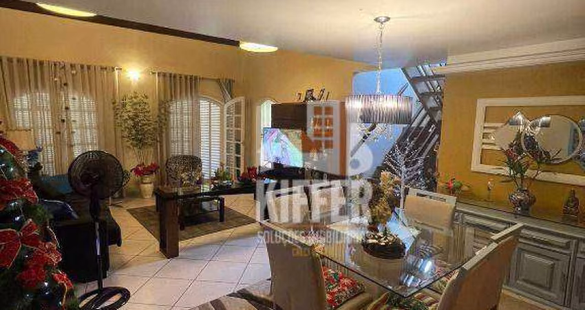 Casa com 5 quartos à venda, 240 m² por R$ 1.100.000 - Badu - Niterói/RJ