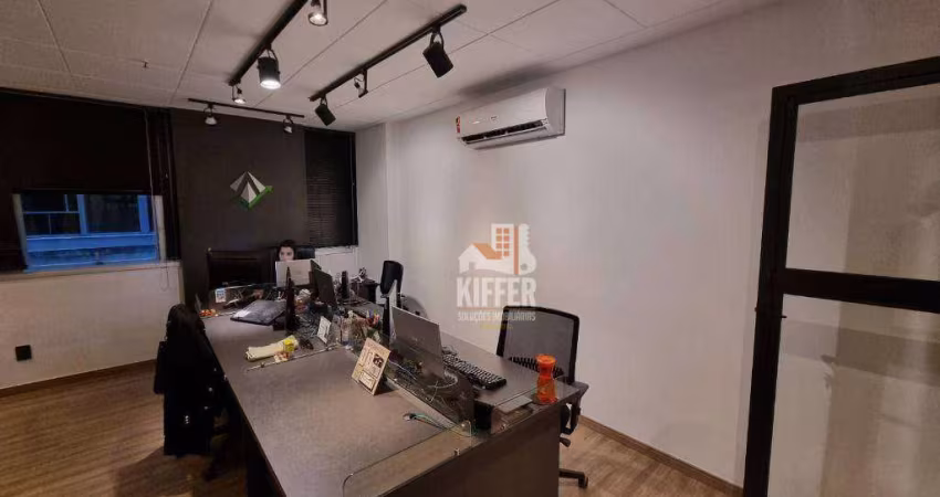 Kiffer Ferreira vende:  Excelente sala comercial junto a Faculdade Cândido Mendes em prédio gabaritado com escritórios de excelentes profissionais, no
