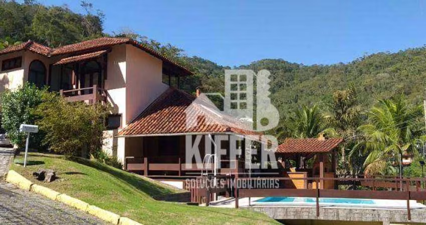 Casa com 4 quartos à venda, 390 m² por R$ 1.650.000 - Piratininga - Niterói/RJ