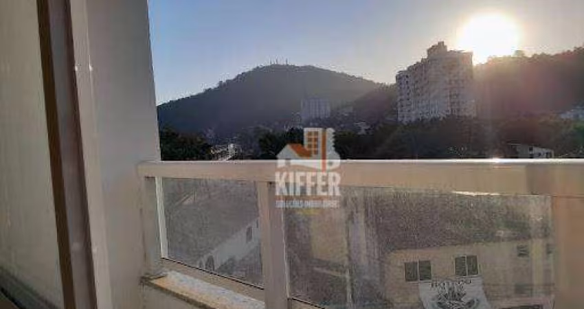 Apartamento com 3 dormitórios à venda, 65 m² por R$ 320.000,00 - Maria Paula - Niterói/RJ