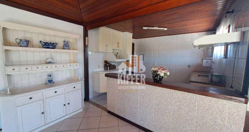 Casa com 4 quartos à venda, 460 m² por R$ 550.000 - Sape - Niterói/RJ