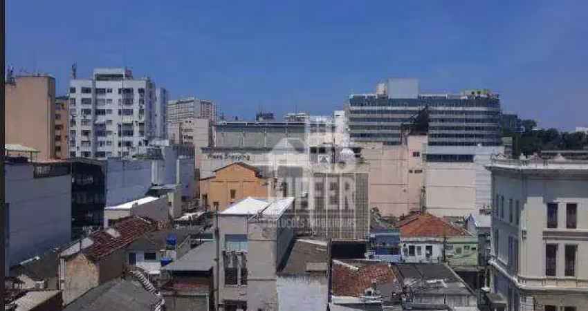 Sala comercial com 1 sala à venda na Rua José Clemente, 21, Centro, Niterói