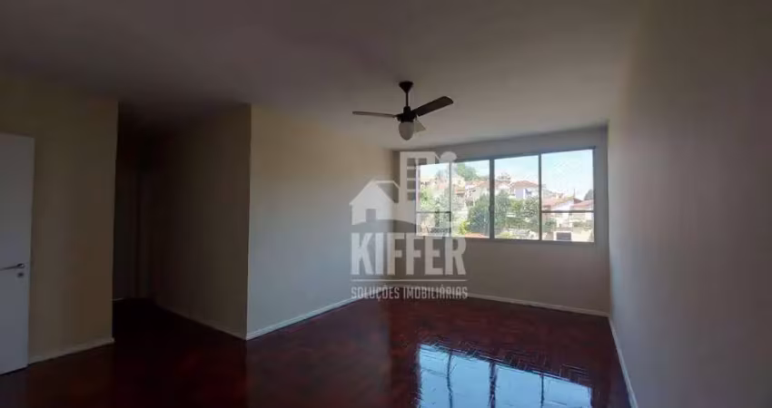 Apartamento recém reformado e pronto para morar – excelente localização!