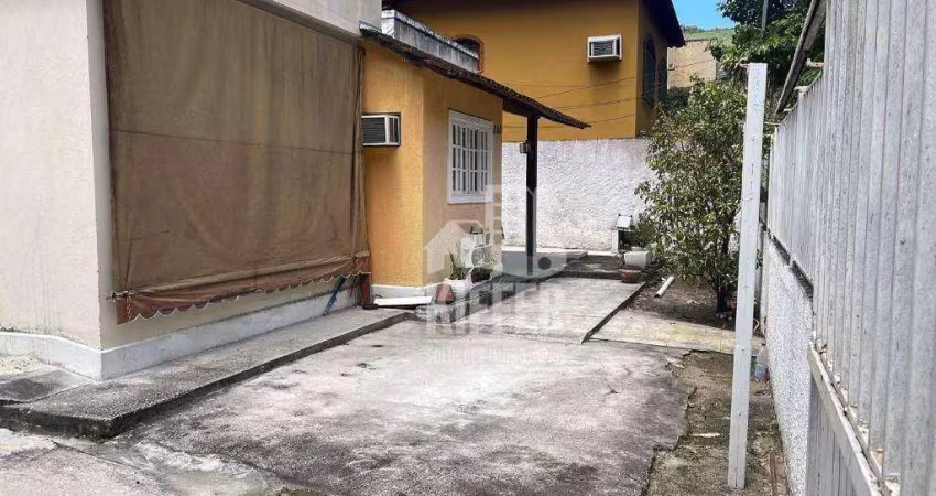 Casa com 2 quartos à venda na Rua Doutor Beltrão, 112, Santa Rosa, Niterói