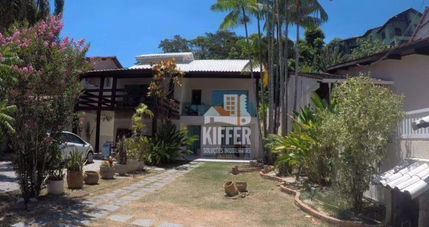 Casa com 4 QUARTOS à venda, 301 m² por R$ 1.400.000 - Itaipu - Niterói/RJ