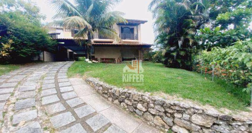 Casa com 4 dormitórios à venda, 290 m² por R$ 1.200.000,00 - Pendotiba - Niterói/RJ