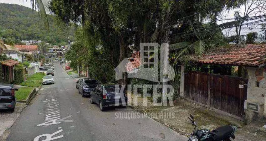 Terreno à venda na Rua Américo Alves da Costa, 111, Piratininga, Niterói