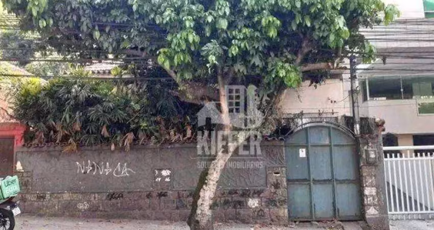 Casa ampla em terreno de 500m² na fagundes varela – oportunidade única em niterói