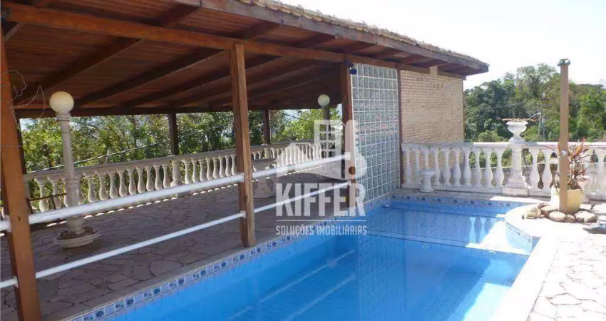 Apartamento com 1 quarto para alugar, 34 m² por R$ 1.950/mês - Itaipu - Niterói/RJ