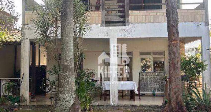 Casa com 3 quartos  à venda, 360 m² por R$ 1.330.000 - Piratininga - Niterói/RJ