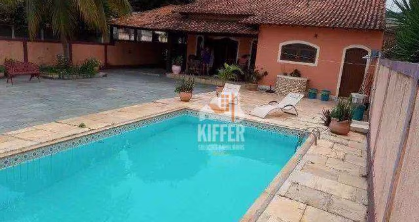 Casa com 3 quartos, 1 suíte, Piscina, churrasqueira, 3 vagas, 180 m² de área construída por R$ 720.000,00 - Piratininga - Niterói/RJ
