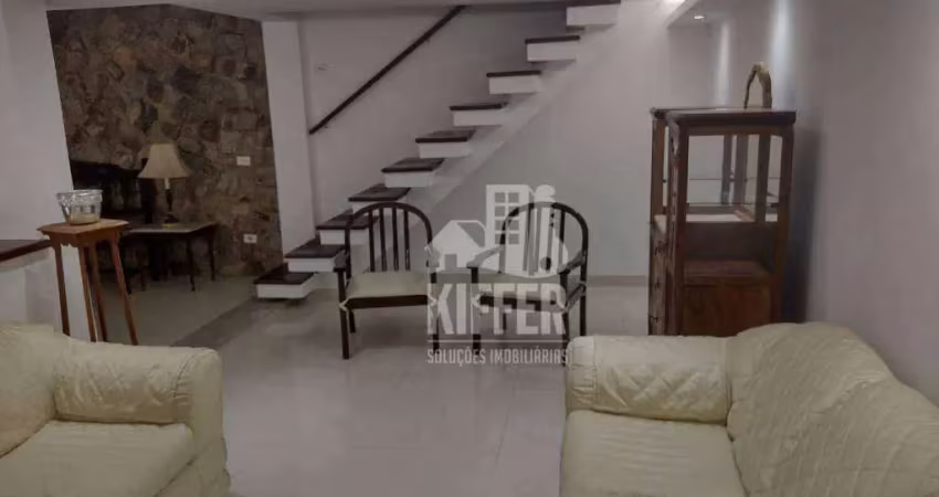 Casa com 2 quartos à venda na Rua Bororós, 56, São Francisco, Niterói