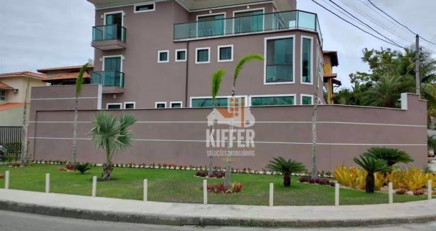 Oportunidade em Camboinhas: Casa Luxuosa com Vista Incrível e 2 Suítes!