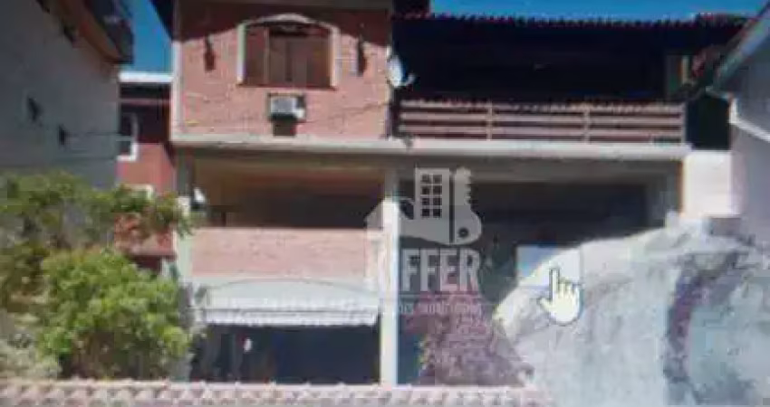 Casa com 5 quartos à venda, 377 m² por r$ 890.000 - itaipu - niterói/rj