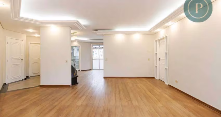 Apartamento amplo com 3 quartos (1 suíte) à venda no centro
