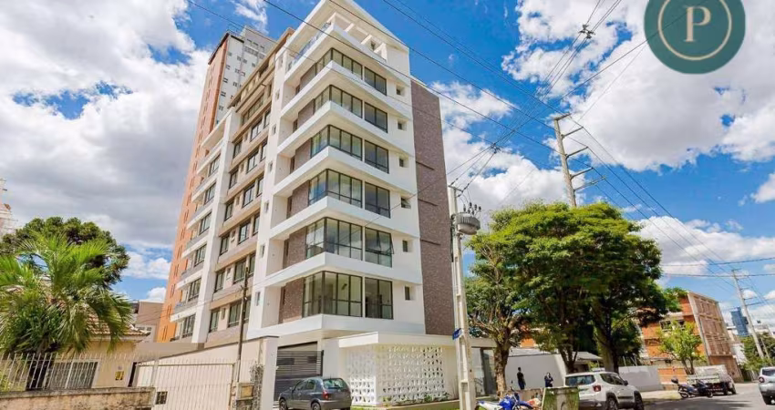 Apartamento com 3 dormitórios no Água Verde