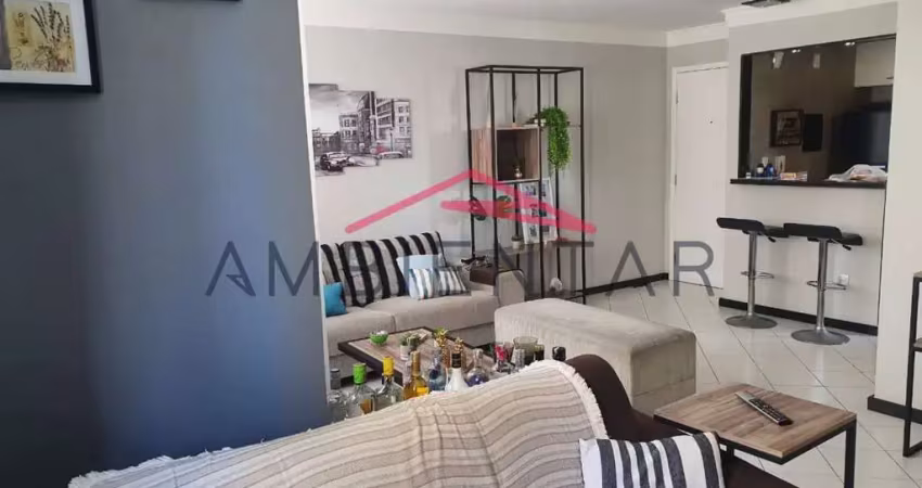 Apartamento Para Vender com 2 quartos 1 suíte no bairro Luzia em Aracaju