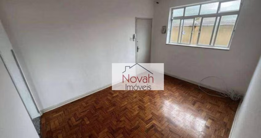 Apartamento à venda, 65 m² por R$ 300.000,00 - Vila Belmiro - Santos/SP