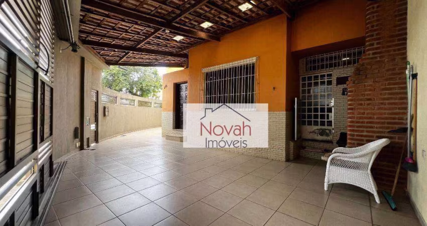 Casa com 3 dormitórios, 177 m² - venda por R$ 1.880.000,00 ou aluguel por R$ 15.267,00/mês - Embaré - Santos/SP