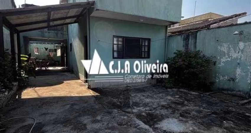 SOBRADO EM MONGAGUA