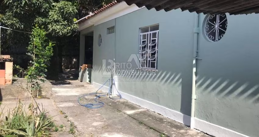 Casa Linear à Venda com 3 Quartos, Garagem e Quintal, 360m², Nova Cidade - São Gonçalo/RJ