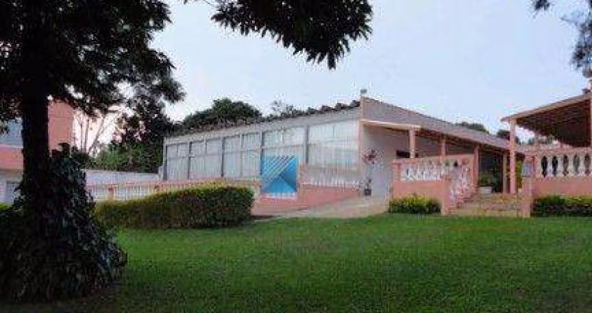 Chácara à venda ou locação, com 3 dormitórios, 2200 m²  - Jardim S Herminia - São José dos Campos/SP