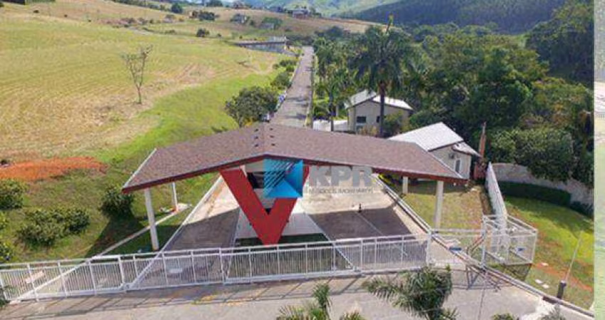 Terreno à venda, 1000 m², no Condomínio Village Parahybuna, em aclive, com vista linda! Pronto para construir e viver!
