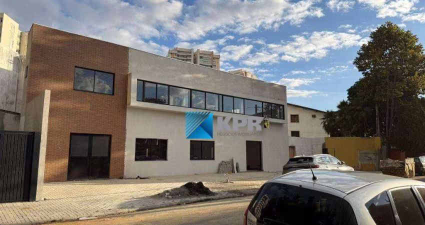Ponto Comercial para locação, ótima localização, 300 m², dois andares em vão livre! Excelente espaço para seu negócio!!