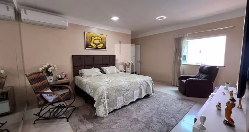 Vendo excelente casa no condomínio cidade jardim ii