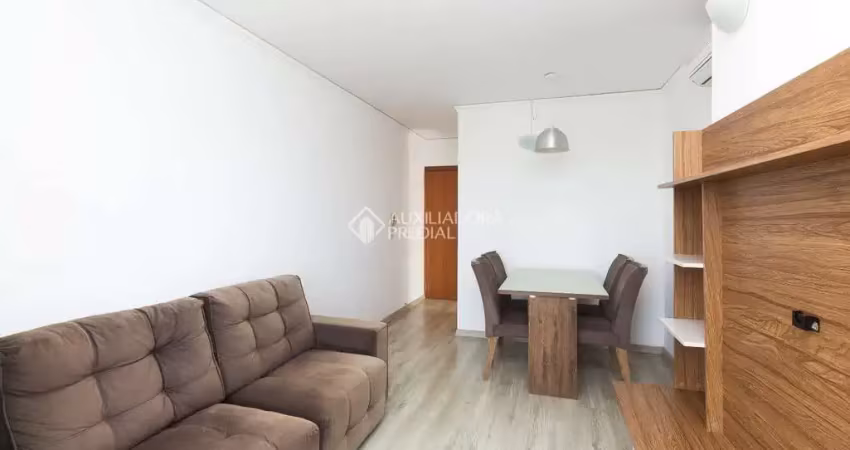 Apartamento com 2 quartos para alugar na Avenida Sarandi, 905, Sarandi, Porto Alegre