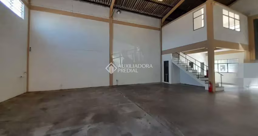 Barracão / Galpão / Depósito para alugar na Rua Zeferino Dias, 733, Sarandi, Porto Alegre