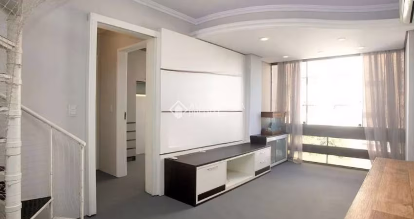 Cobertura com 2 quartos para alugar na Rua Doutor Gastão Rhodes, 288, Santana, Porto Alegre