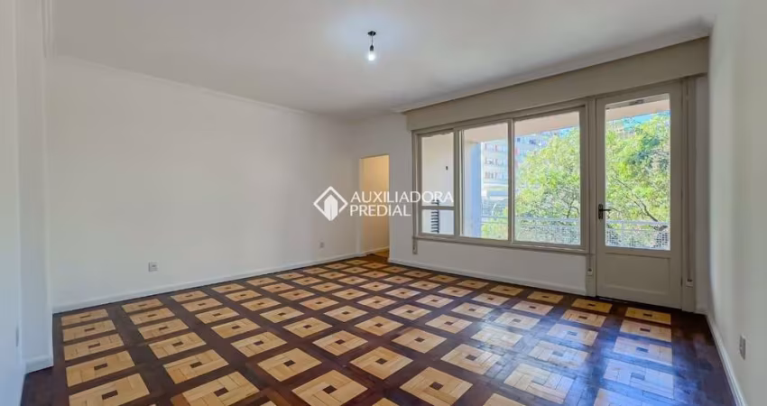 Apartamento com 3 quartos para alugar na Avenida Independência, 1206, Independência, Porto Alegre