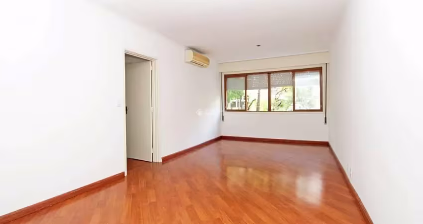 Apartamento com 3 quartos para alugar na Avenida Iguassu, 520, Petrópolis, Porto Alegre