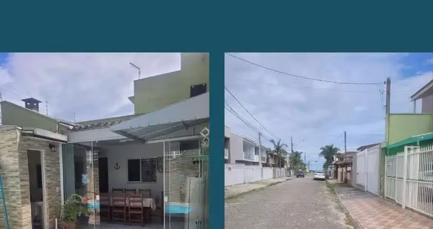 SOBRADO COM PISCINA À VENDA EM MATINHOS