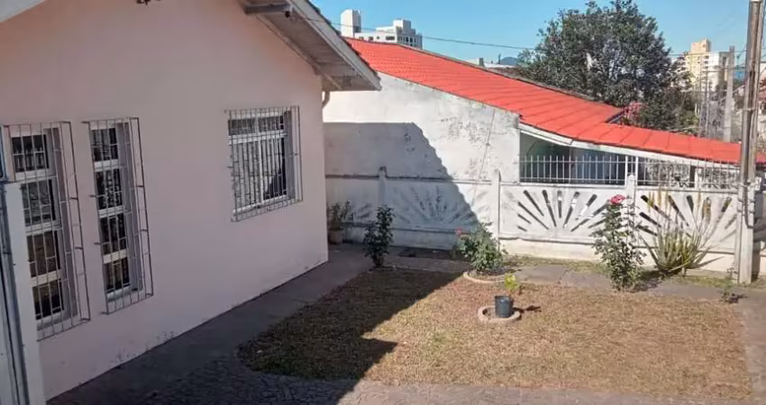Casa com 3 quartos à venda na Rua Juan Ganzo Fernandes, 402, Saco dos Limões, Florianópolis