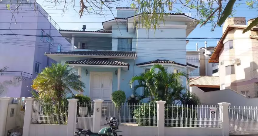 Casa com 5 quartos à venda na Rua Laélia Purpurata, 112, João Paulo, Florianópolis