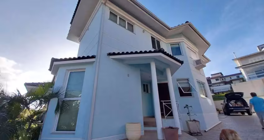 Casa com 5 quartos à venda na Rua Laélia Purpurata, 112, João Paulo, Florianópolis