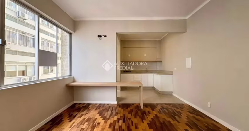 Apartamento com 2 quartos à venda na Rua Arcipreste Paiva, 85, Centro, Florianópolis