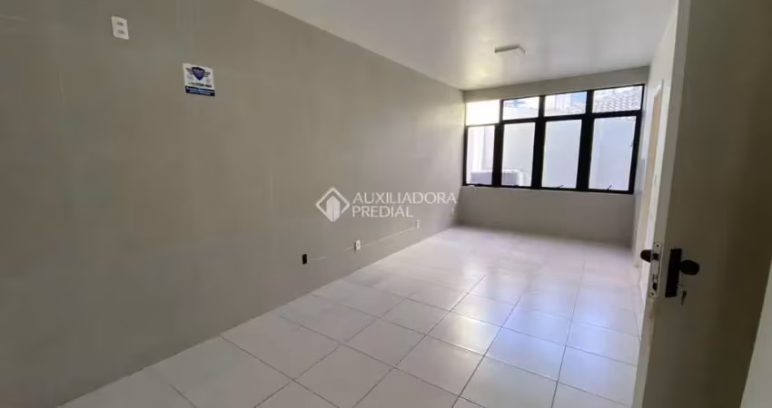 Sala comercial à venda na Rua Presidente Coutinho, 610, Centro, Florianópolis
