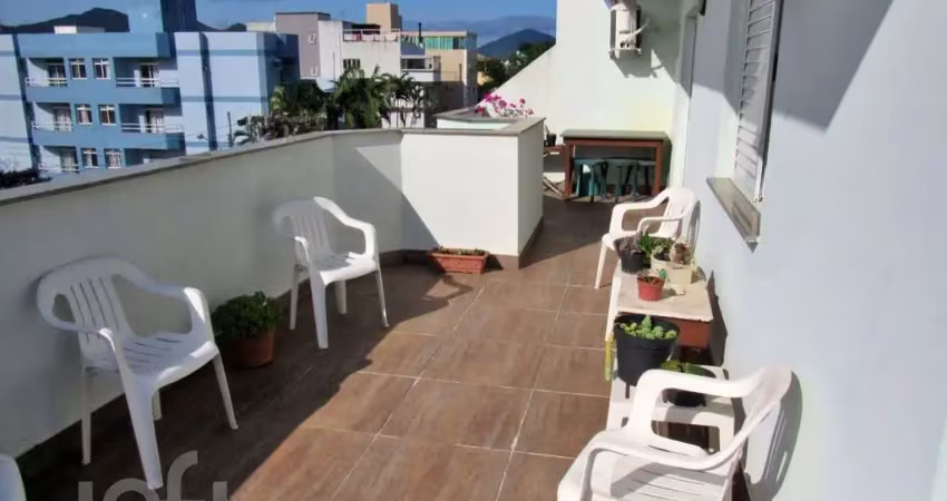 Apartamento com 3 quartos à venda na Rua Doutor Antônio Prudente de Moraes, 421, Canasvieiras, Florianópolis