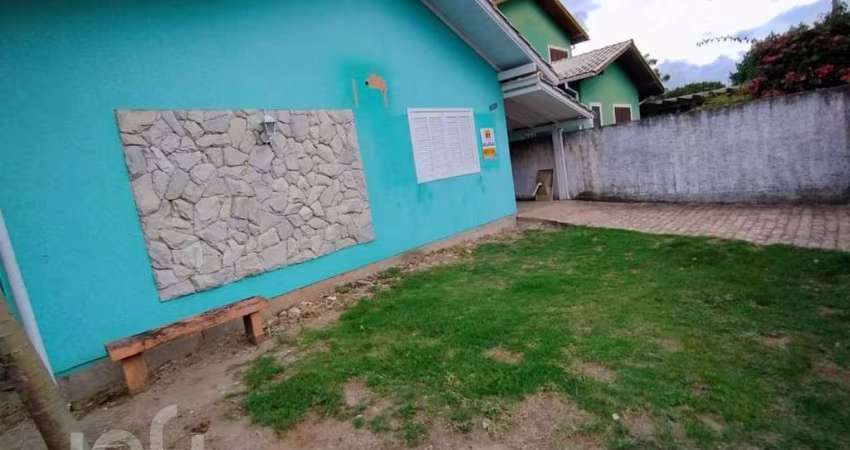 Casa com 3 quartos à venda na Rua Fidélis Govoni, 1029, Campeche, Florianópolis