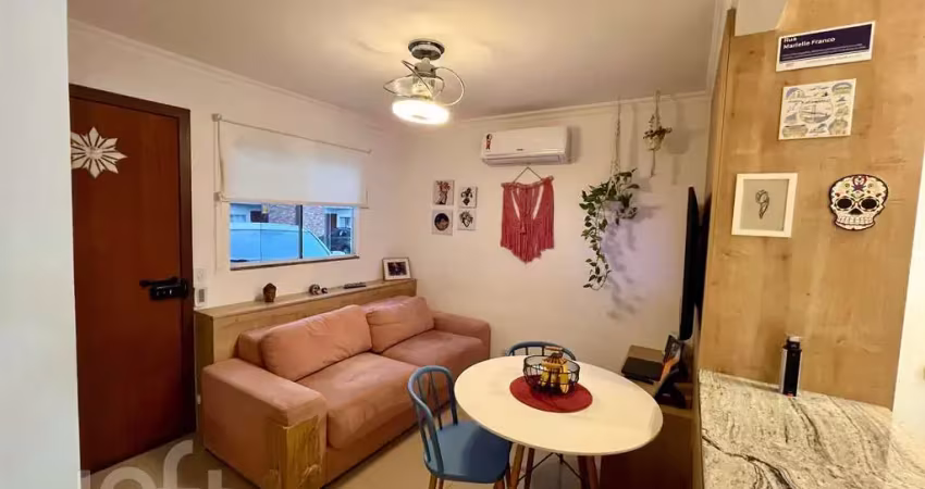 Casa em condomínio fechado com 2 quartos à venda na Servidão Arnaldo Alegre, 30, Campeche, Florianópolis