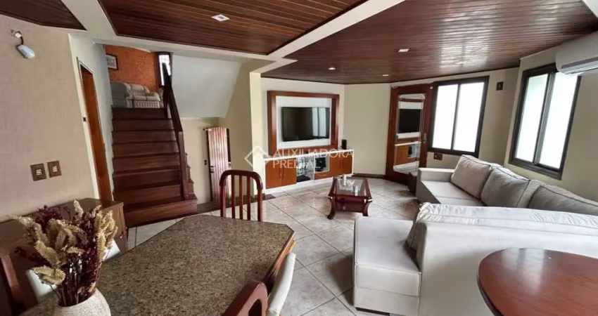 Casa com 3 quartos à venda na Rua Camilo Silveira de Souza, 170, Capoeiras, Florianópolis
